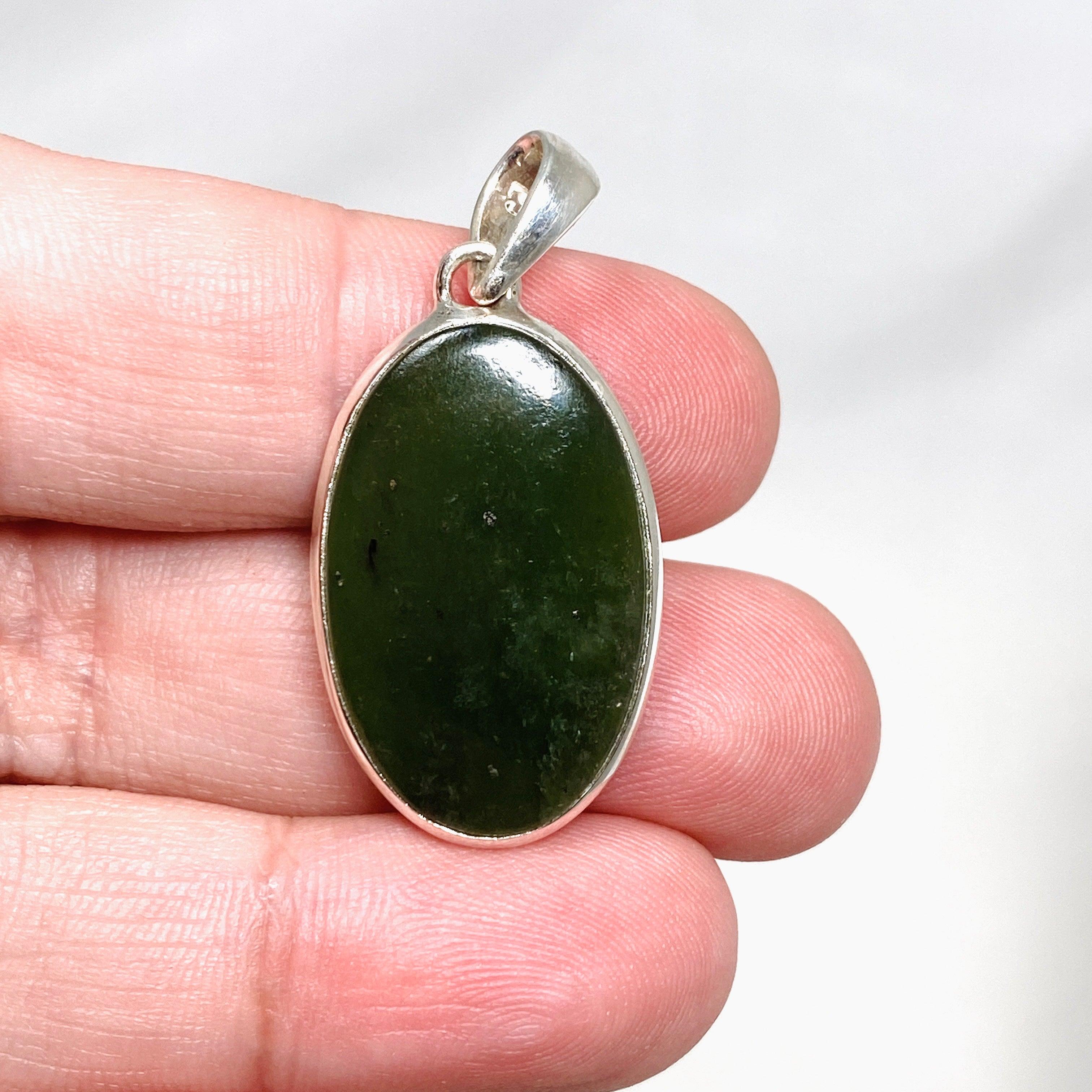 Natural Siberian Jade Nephrite Oval Pendant Necklace - Handcrafted Gemstone Jewelry for Women - Perfect for Gifts, Meditation & Spiritual Healing