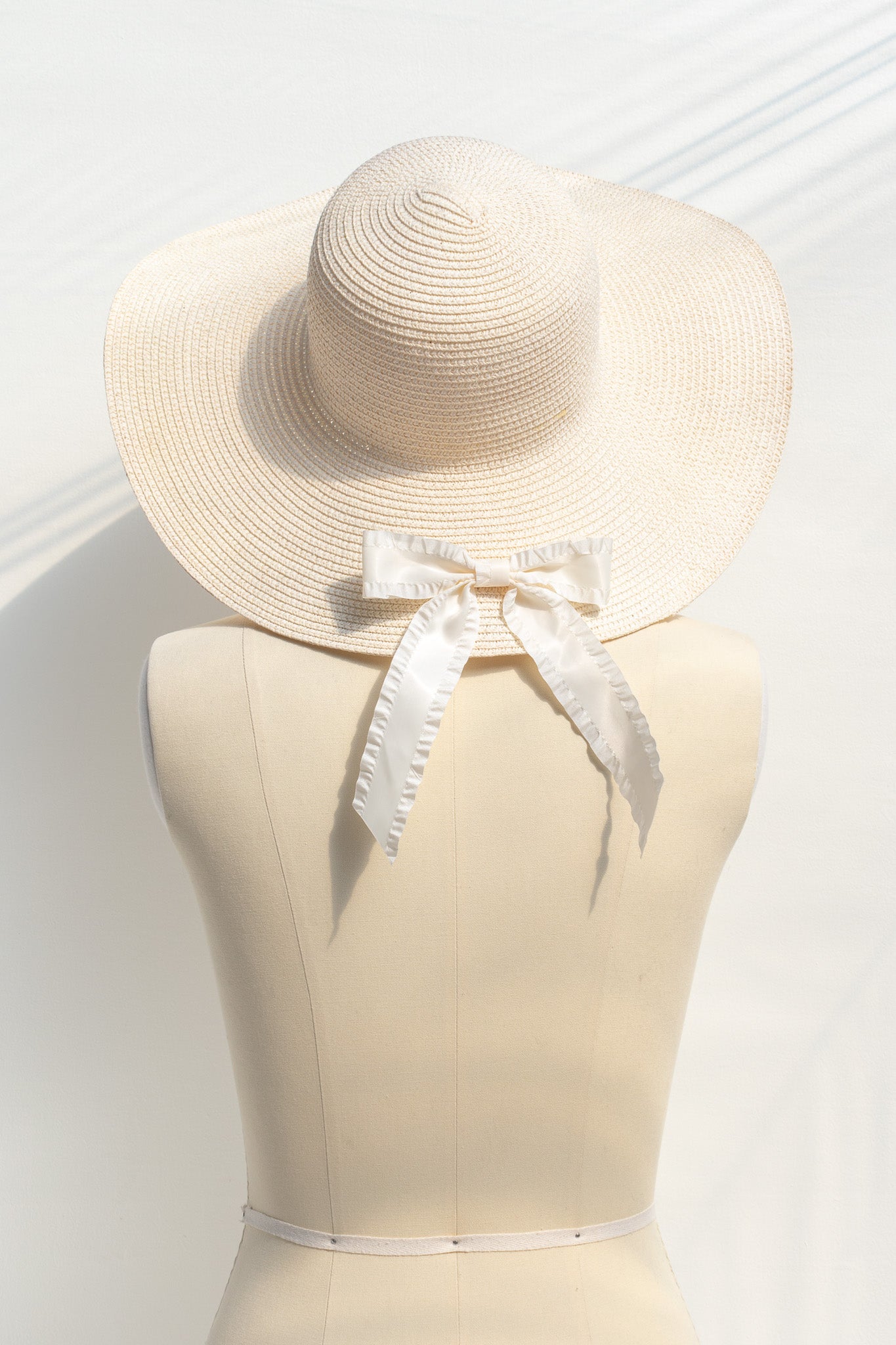 Cecilia Ruffle Bow Hair Clips for Women - Elegant Fashion Hair Accessories for Parties, Weddings & Everyday Style