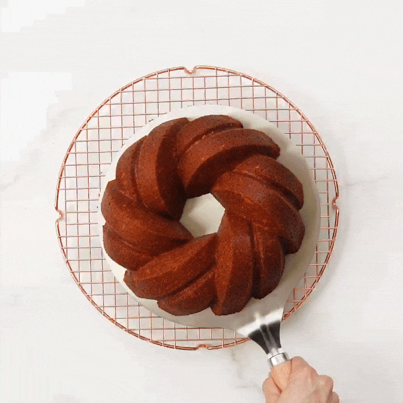 Nordic Ware Cake Lifter - Stainless Steel Baking Tool for Easy Cake Transfer - Perfect for Layer Cakes, Cheesecakes & Desserts - Essential for Home Bakers & Professional Kitchens