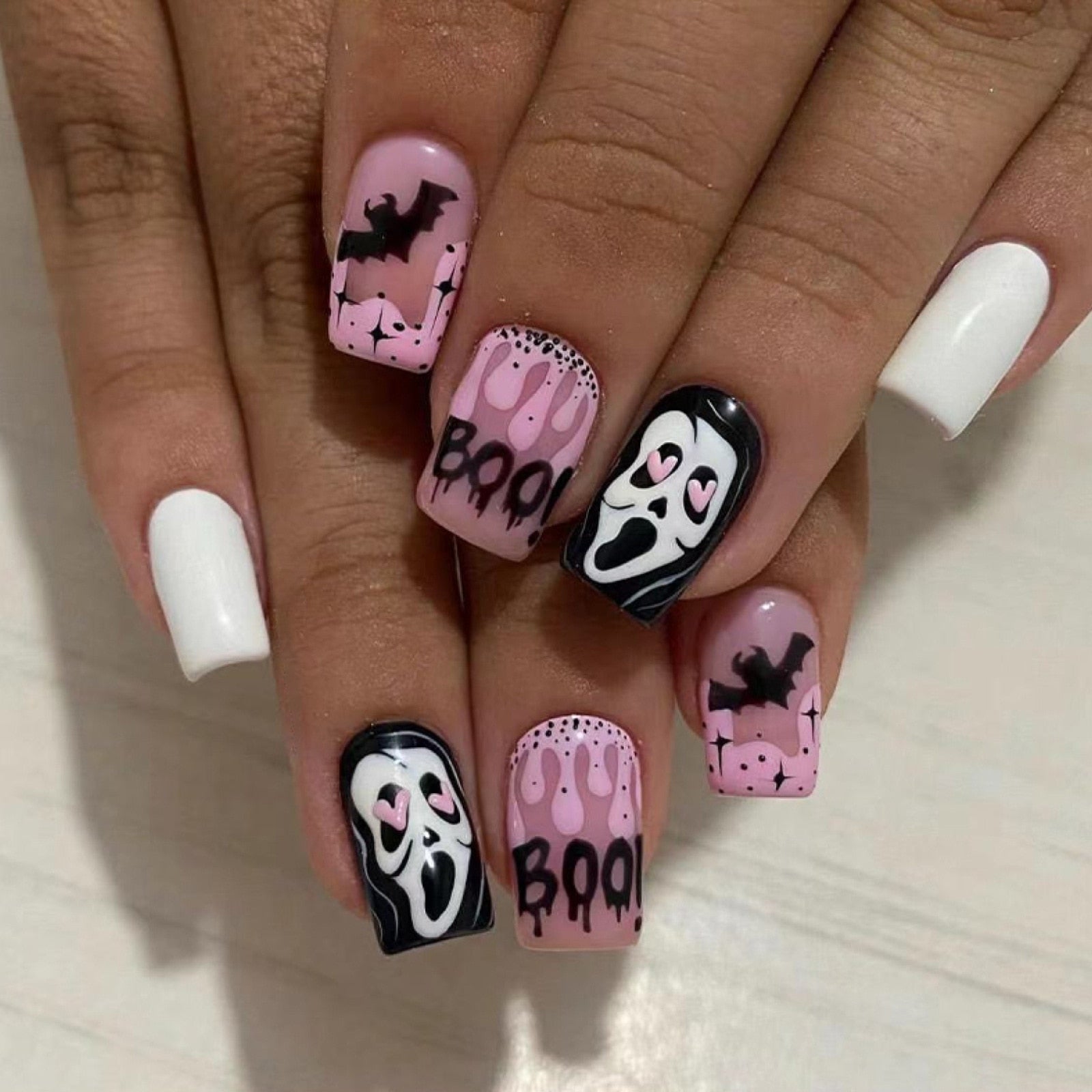 24pcs Halloween Skull Press On Nails - Sweet Cool Pink Black False Nails with Batch Pattern Design, Artificial Nail Tips for Parties, Cosplay & Special Occasions