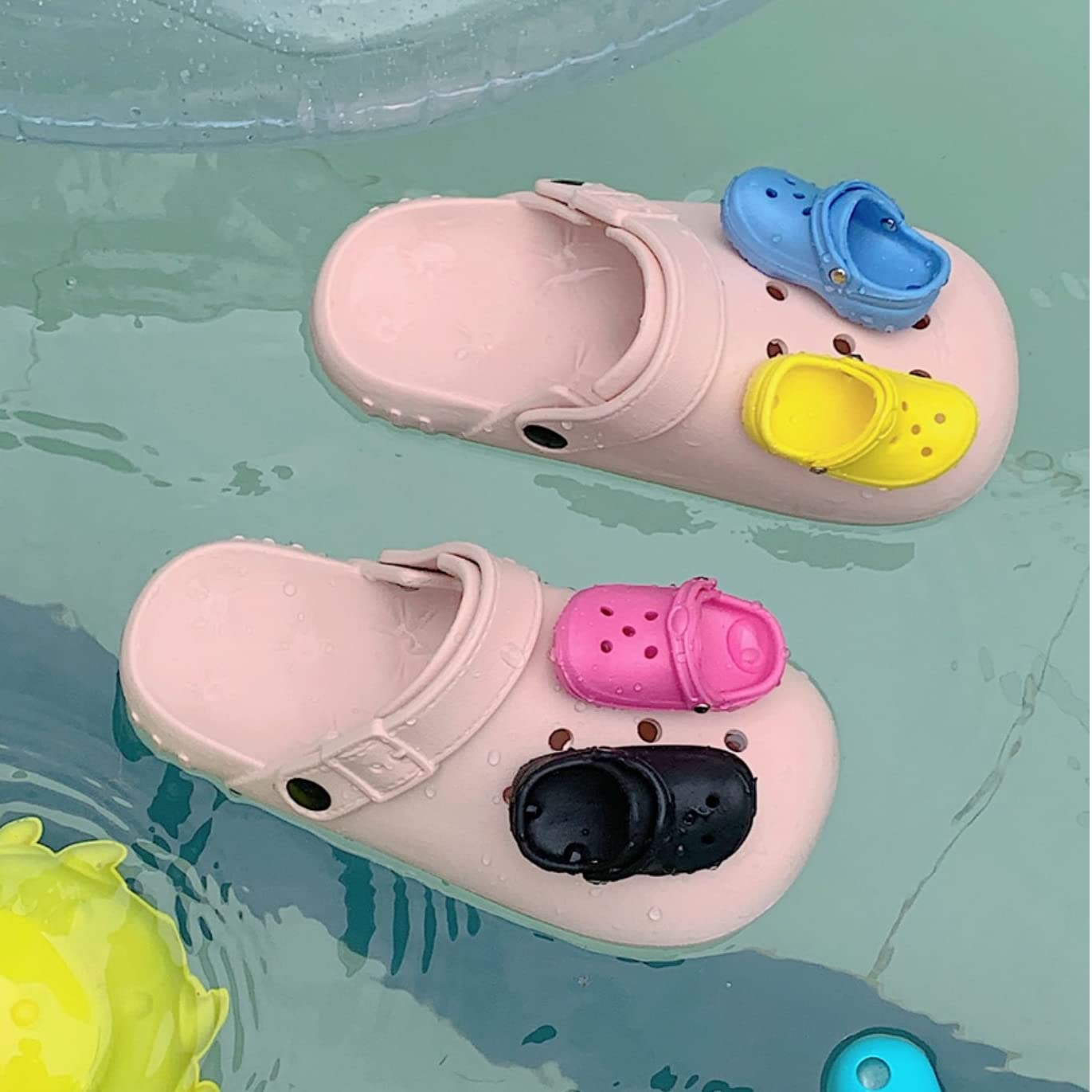 CEINOM Unisex Garden Clogs - Breathable Mesh Slippers & Sandals for Outdoor, Beach, Summer Wear - Comfortable Mini Clogs for Gardening, Yard Work, Poolside & Casual Walking