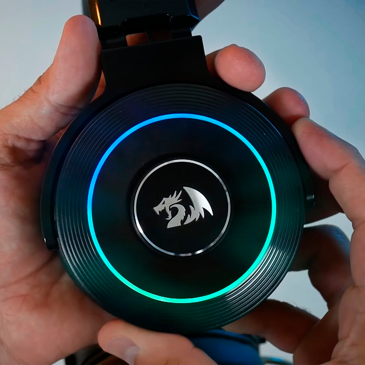 Redragon Lamia H320 RGB USB Gaming Headset with Microphone - Black with Stand - Perfect for PC, PS4, Xbox Gaming & Streaming