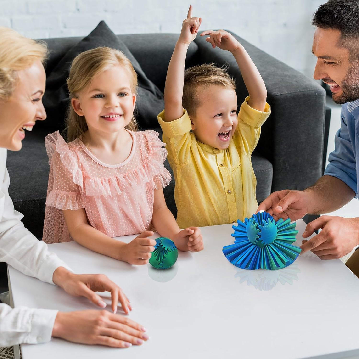 3D Printed Gear Ball Fidget Toy - Steampunk Whirling Wonder Stress Relief Cube for Adults & Kids, Purple Relaxing Spin Ball (Perfect for Office, School & Travel)