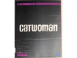 Mezco Toys Collective DC 1:12 Scale Catwoman Action Figure - Collectible Limited Edition (Perfect for DC Comics Fans & Collectors Display)