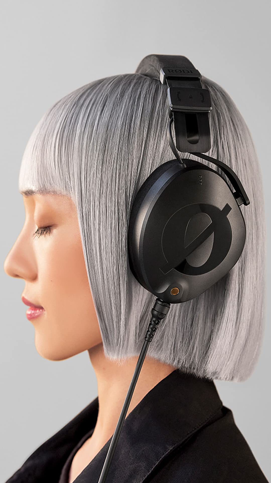 RØDE NTH-100 Professional Over-Ear Studio Headphones for Content Creators - Perfect for Music Production, Podcasting, Audio Mixing & Recording - Premium Sound Isolation for Home & Studio Use (Black)