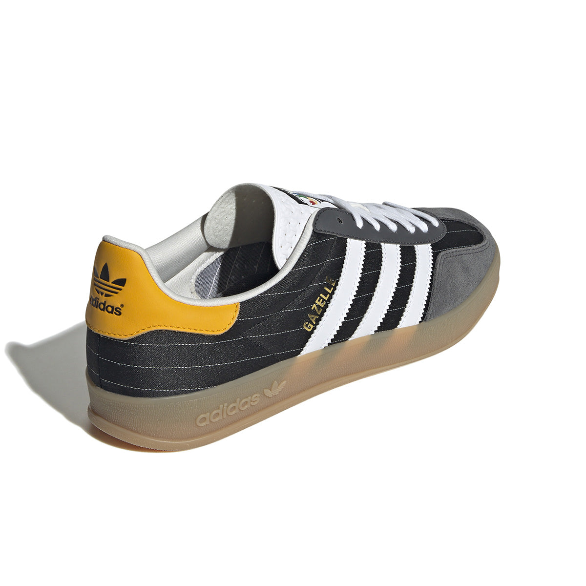 Gazelle Indoor Soccer Shoes for Men & Women - Lightweight Black & White Football Cleats for Turf & Artificial Grass - Perfect for Training, Matches & Indoor Leagues
