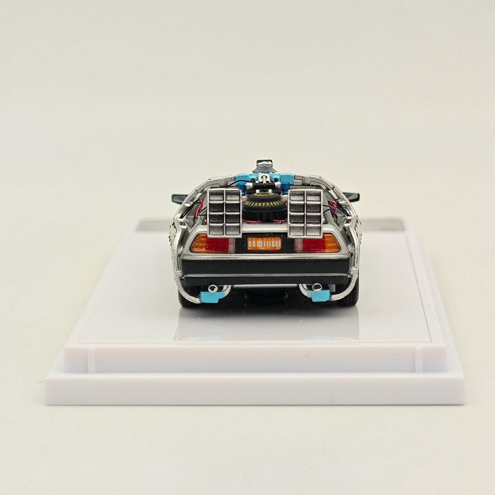 1:64 Back to the Future DMC-12 Time Machine Diecast Model Car - Collectible Movie Replica for Display & Gifts - Perfect for Fans, Collectors and Home Office Decor