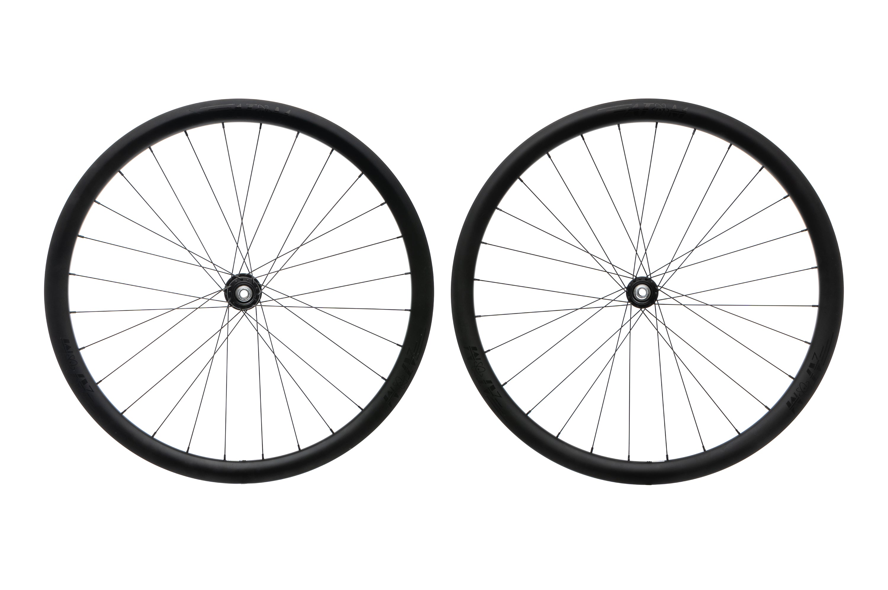 Atom CCX 38mm Carbon Tubeless 700c Wheelset - Lightweight Aero Road Bike Wheels for Racing & Endurance Cycling | Perfect for Road Racing, Triathlons & Long-Distance Rides