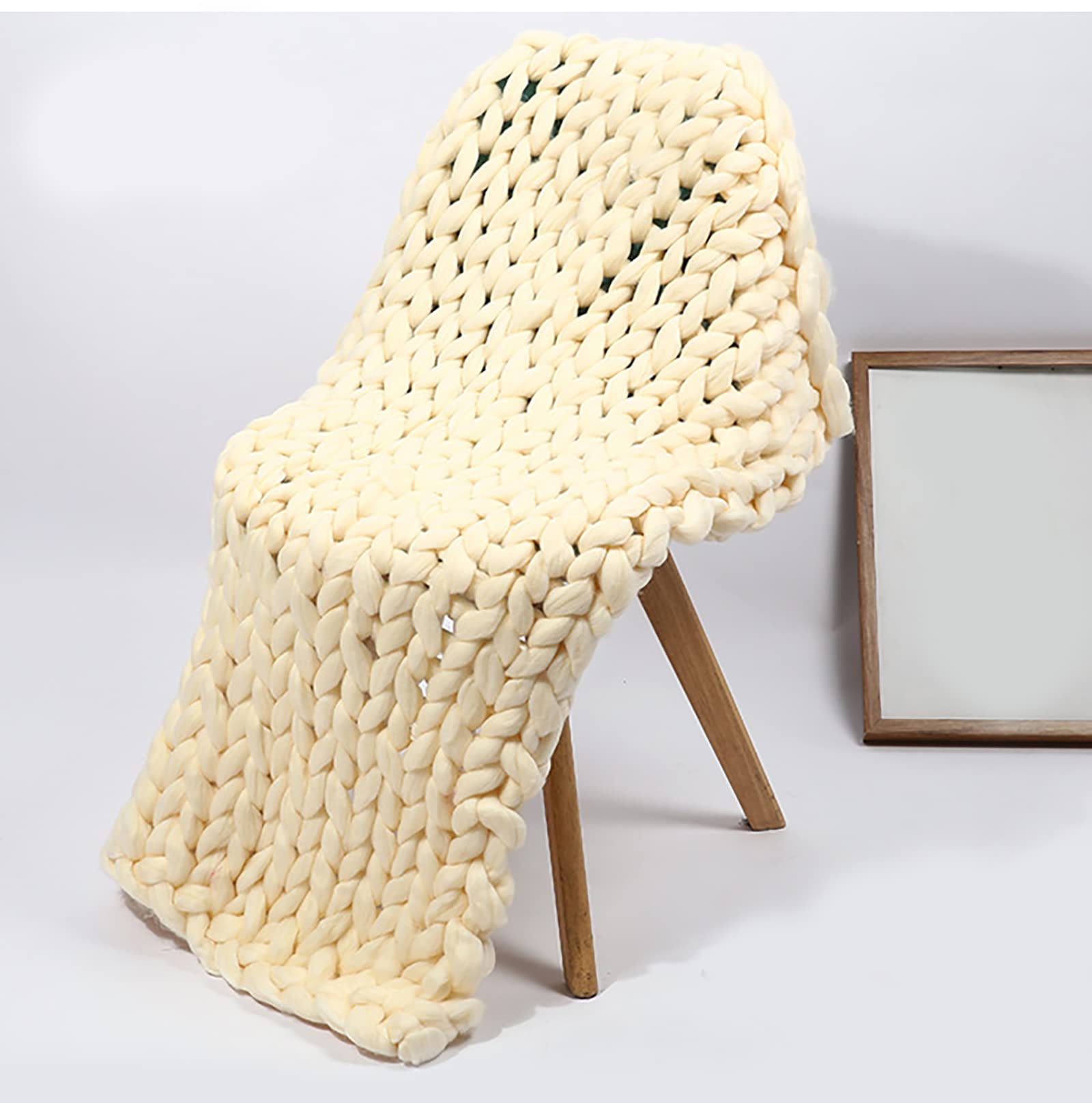 Handmade Chunky Knit Wool Throw Blanket for Sofa & Bed - Soft & Cozy 100x150cm (40x60in) Beige - Perfect Gift for Home Decor, Winter Warmth & Cozy Nights