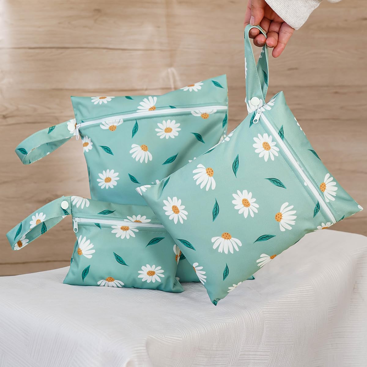3-Pack Waterproof Wet Bags with Zipper - Reusable Washable Storage for Swimsuits, Clothes & Diapers - Ideal for Beach, Pool, Gym & Travel (EF643) - Perfect for Baby Care, Sports & Outdoor Activities