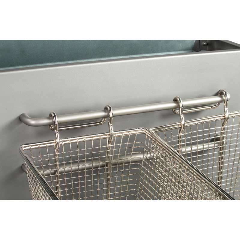 Globe GFF50G 50 lb. Capacity Natural Gas Floor Fryer – Perfect for Restaurants, Food Trucks & Commercial Kitchens