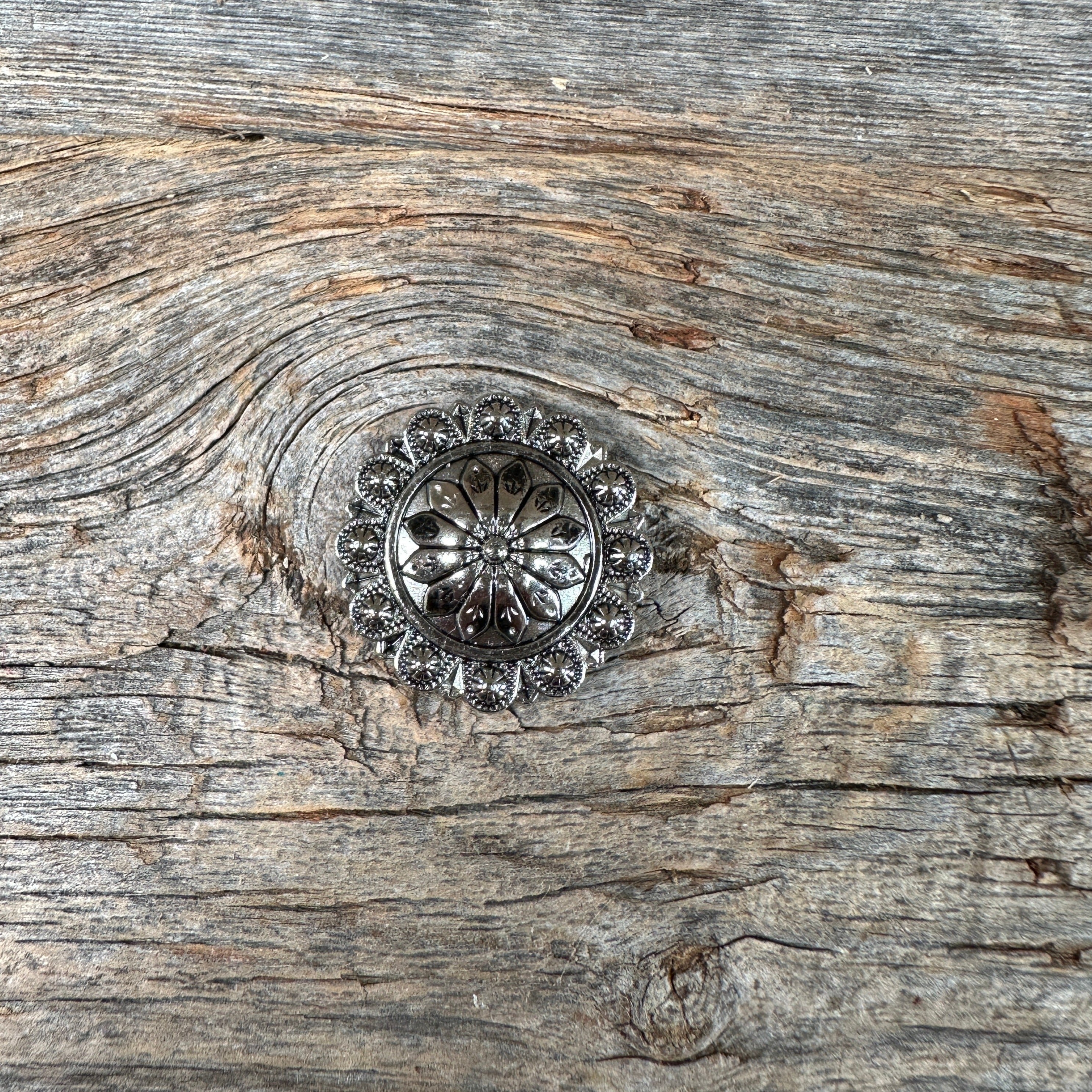 Vintage Silver Flower & Berry Western Concho Belt Buckle W226 - Perfect for Cowboy Boots, Western Fashion & Boho Accessories