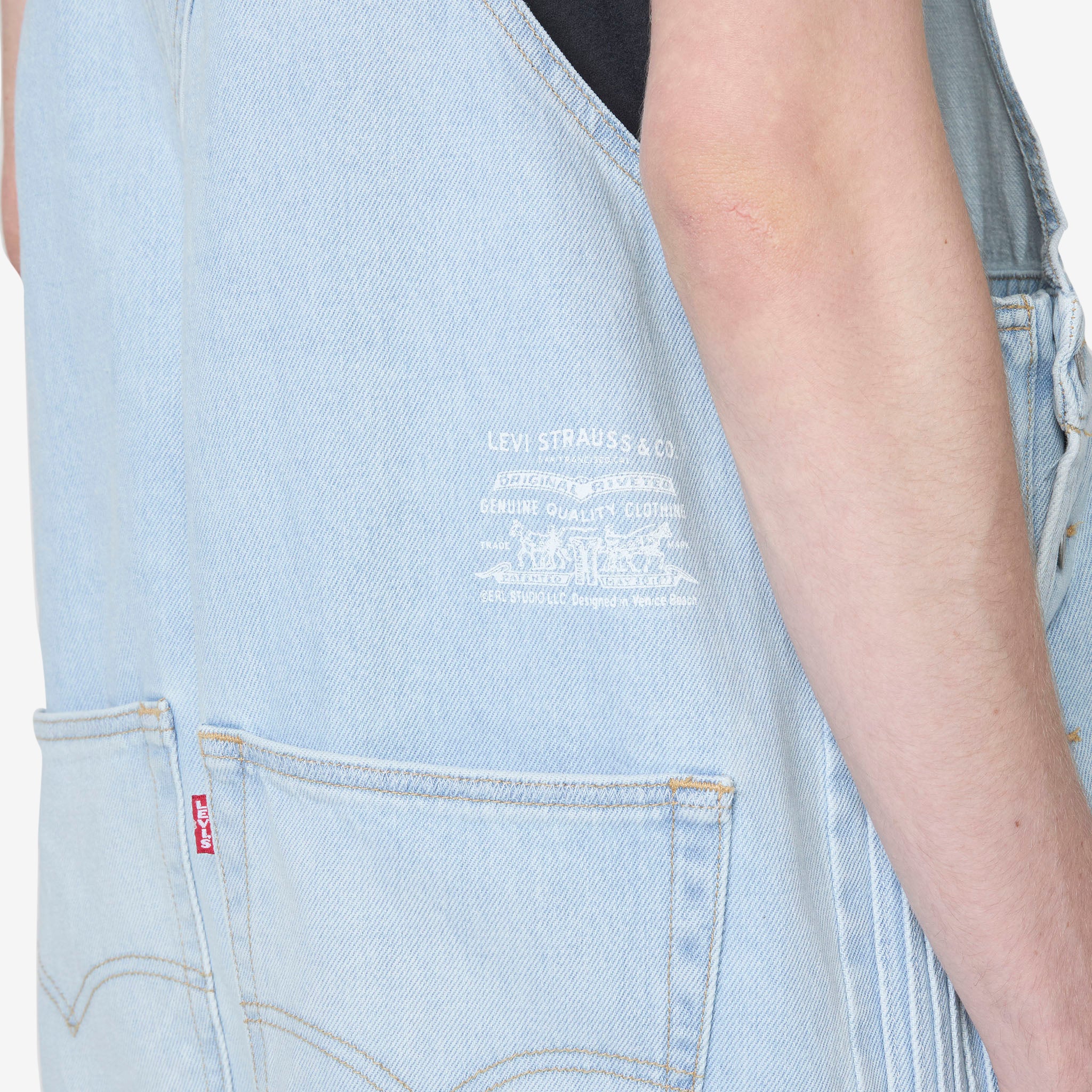 Levi's Women's Denim Overalls - Classic Blue Jeans Jumpsuit for Casual Wear & Work Outfits | Comfortable & Stylish for Everyday Fashion