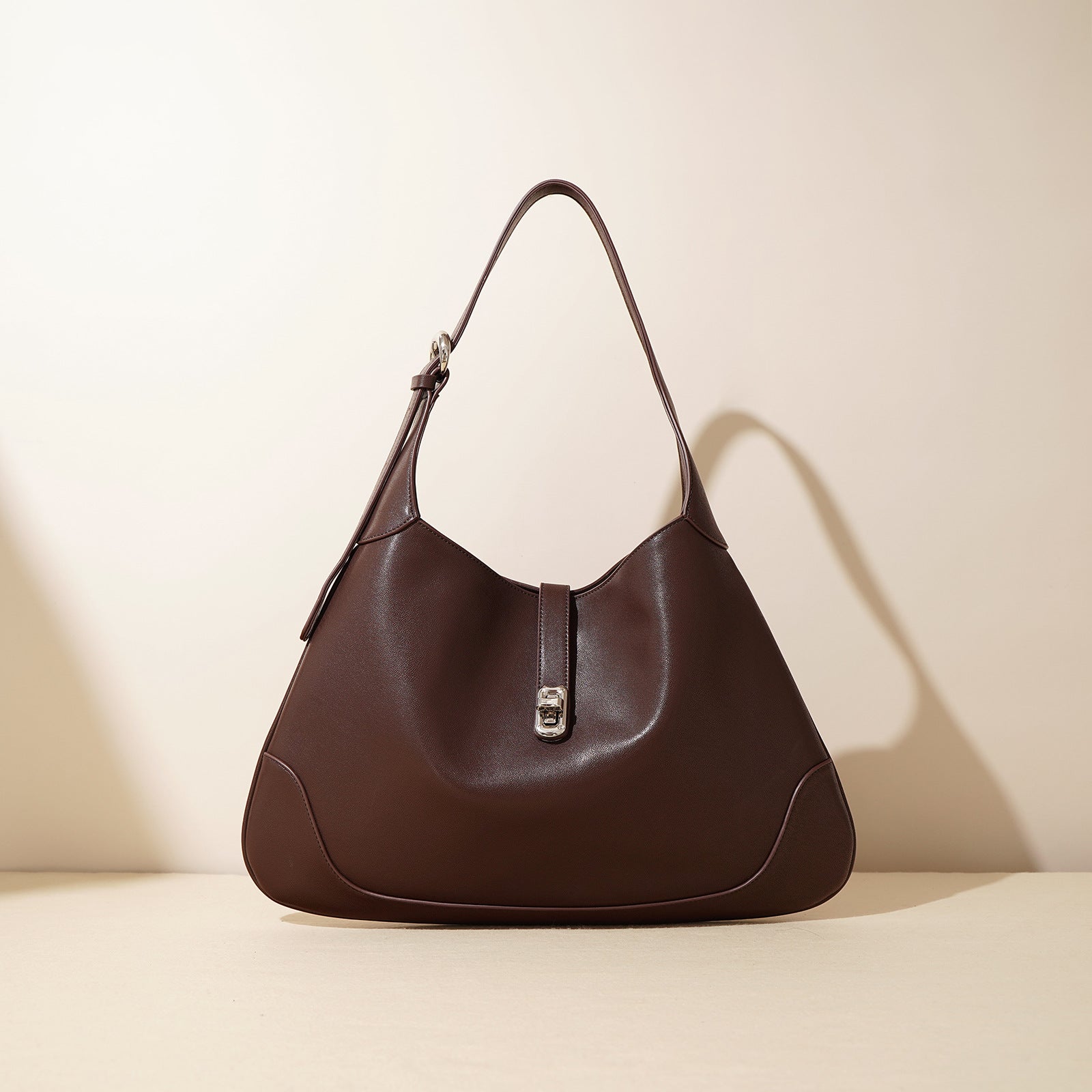 Stylish Large Shoulder Bag for Women - Durable & Spacious Crossbody Tote - Perfect for Work, Travel & Everyday Use