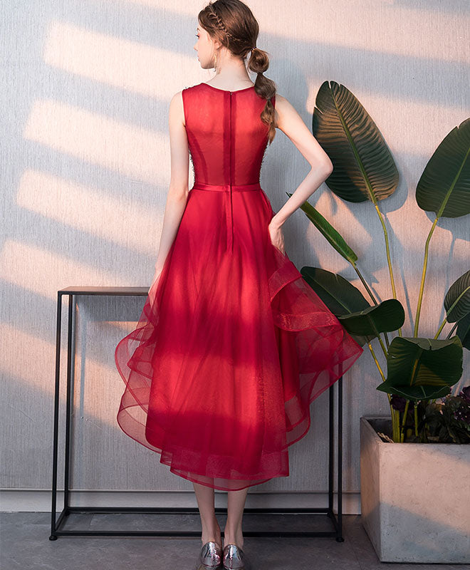 Elegant Burgundy Tulle Sequin Short Prom Dress with Round Neckline - Perfect for Homecoming, Parties & Special Occasions