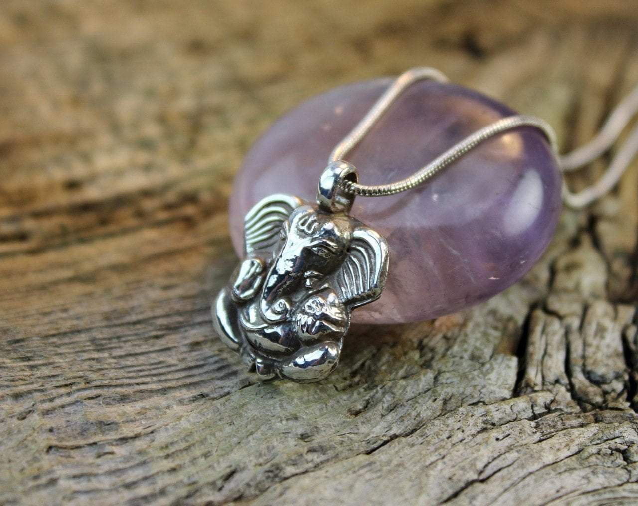 Happy Ganesh Pendant - Elegant Hindu God Ganesha Jewelry for Good Luck & Success | Spiritual Gift for Meditation, Home Decor & Blessings