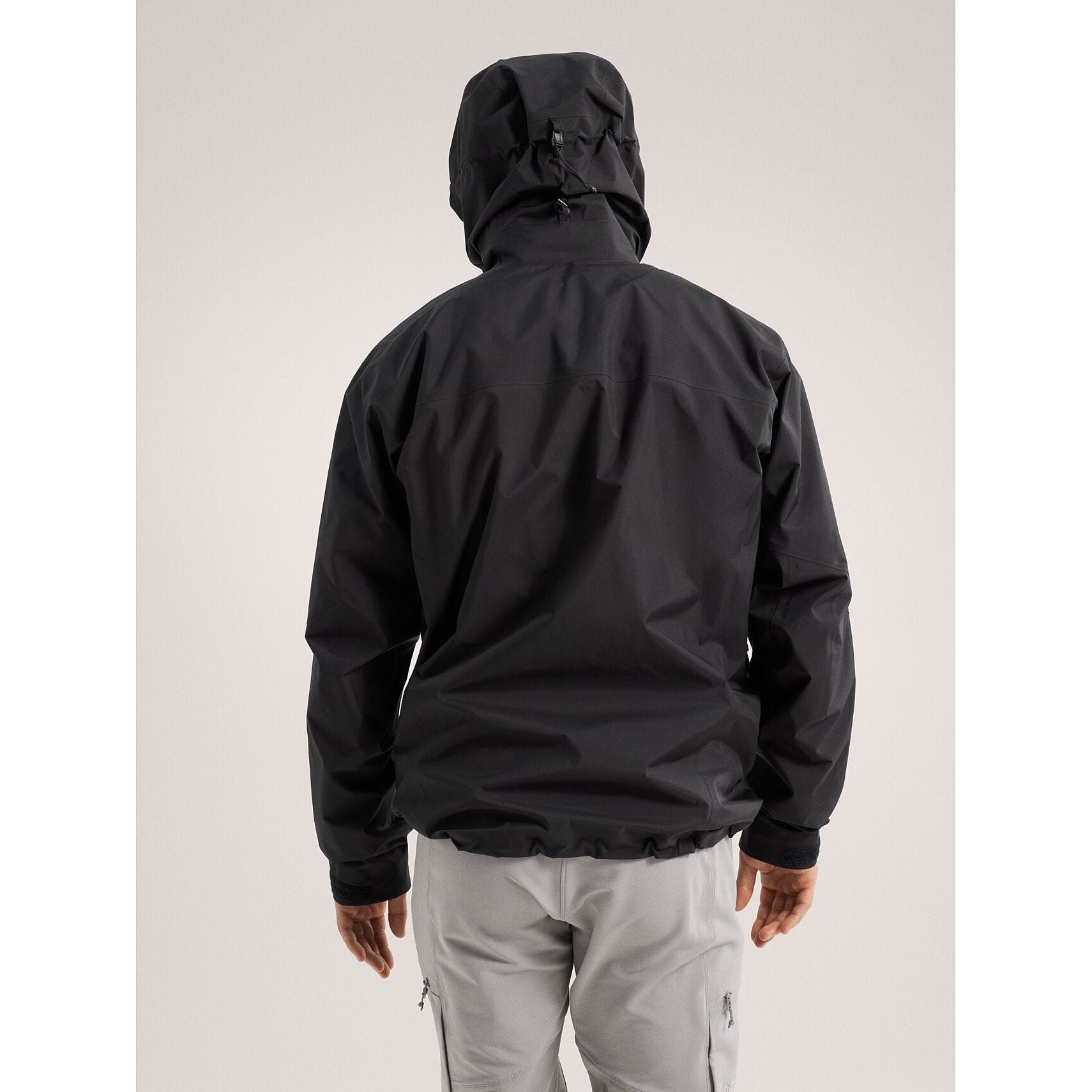 Arc'teryx Men's Beta AR Jacket - Waterproof & Breathable Hardshell for Hiking, Skiing & Outdoor Adventures