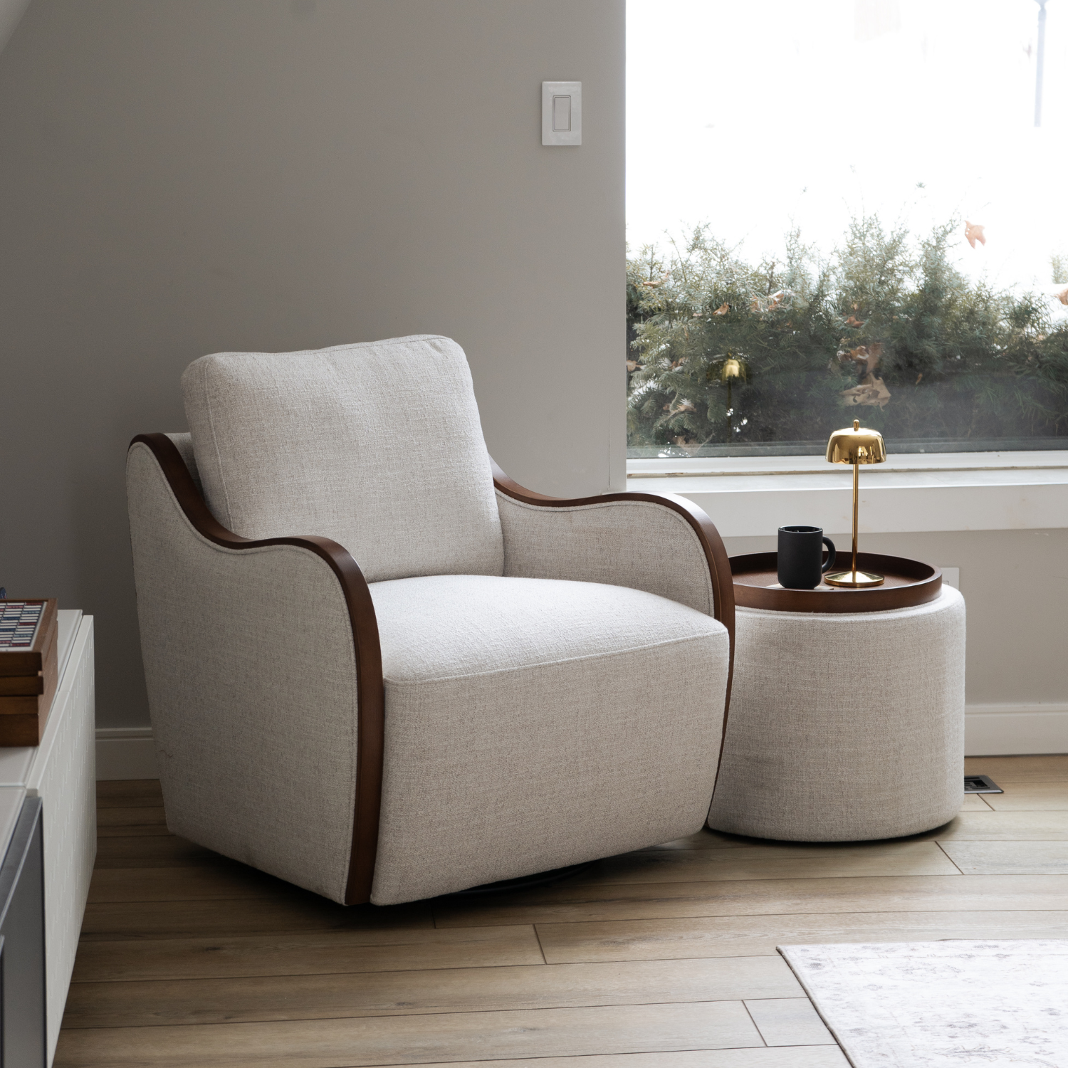 Capri Swivel Arm Chair - 360° Rotating Rattan Lounge Chair with Thatched Wheat Design for Patio, Living Room & Bedroom Decor