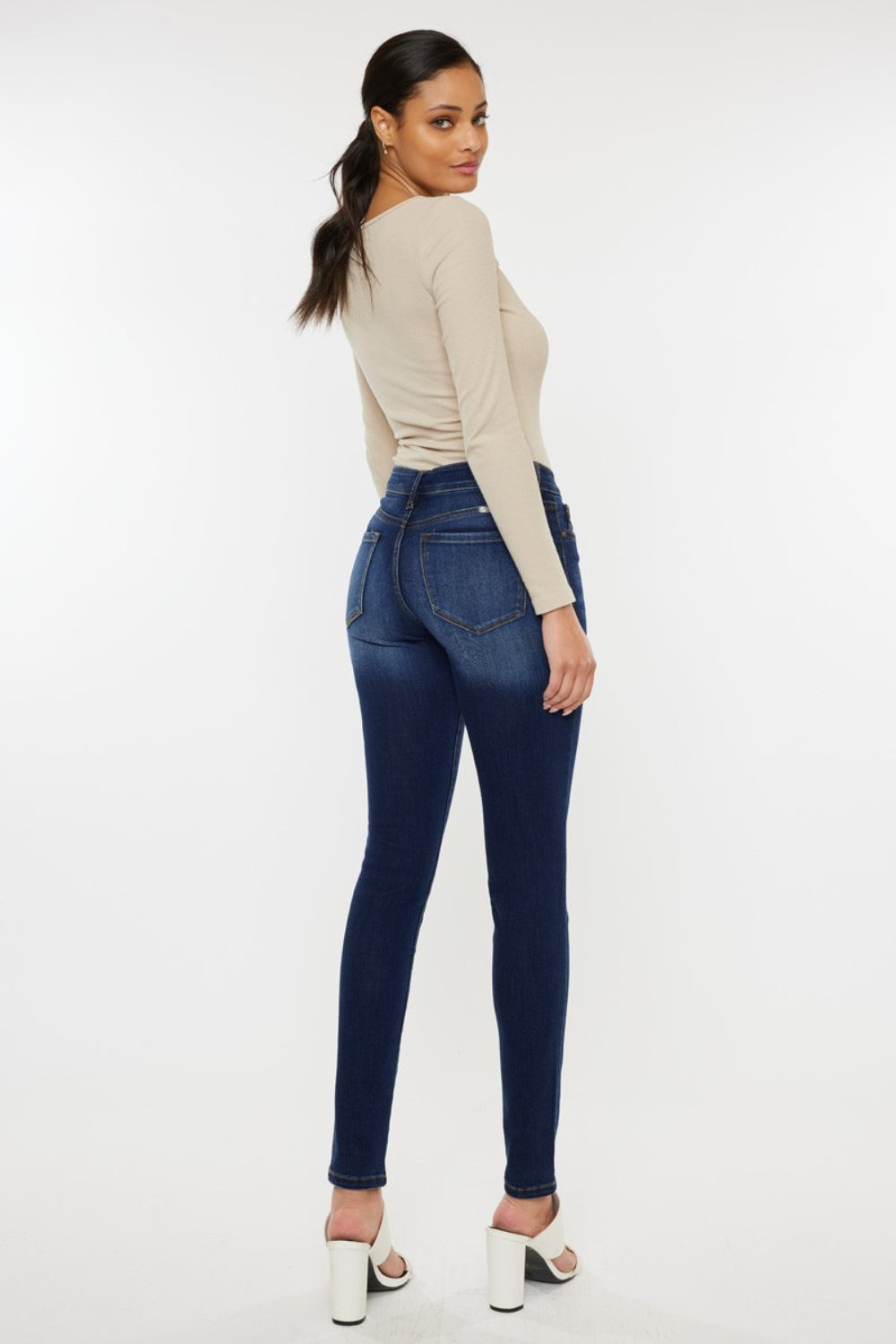 Kancan Women's Mid Rise Gradient Skinny Jeans - Stretch Denim Pants for Everyday Wear, Date Night & Casual Outfits