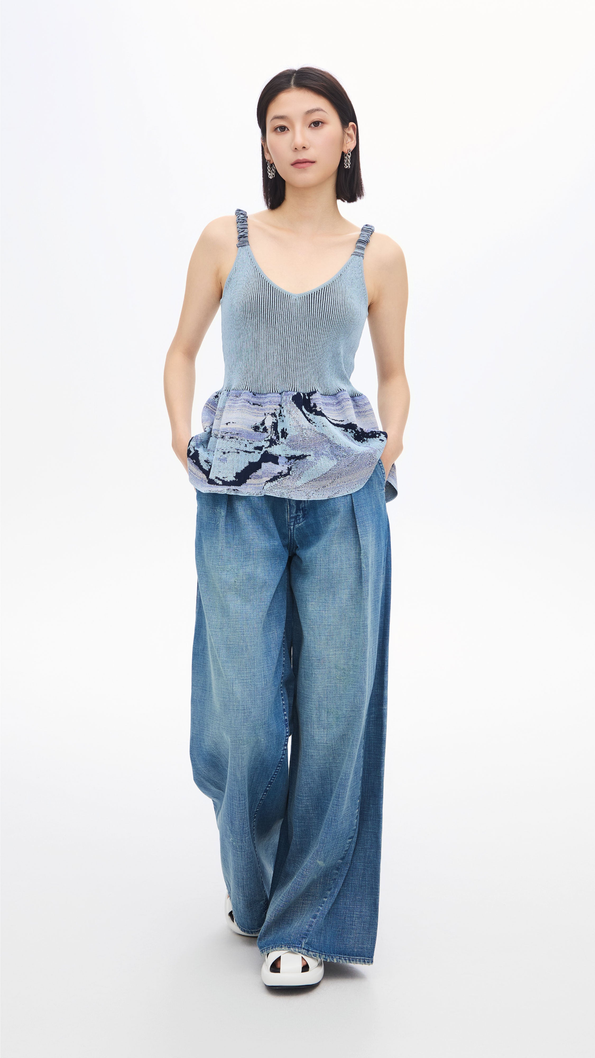 Stylish Jacquard Peplum Tank Top for Women - Flattering Summer Blouse with Elegant Design - Perfect for Casual Outings, Beach Vacations & Date Nights