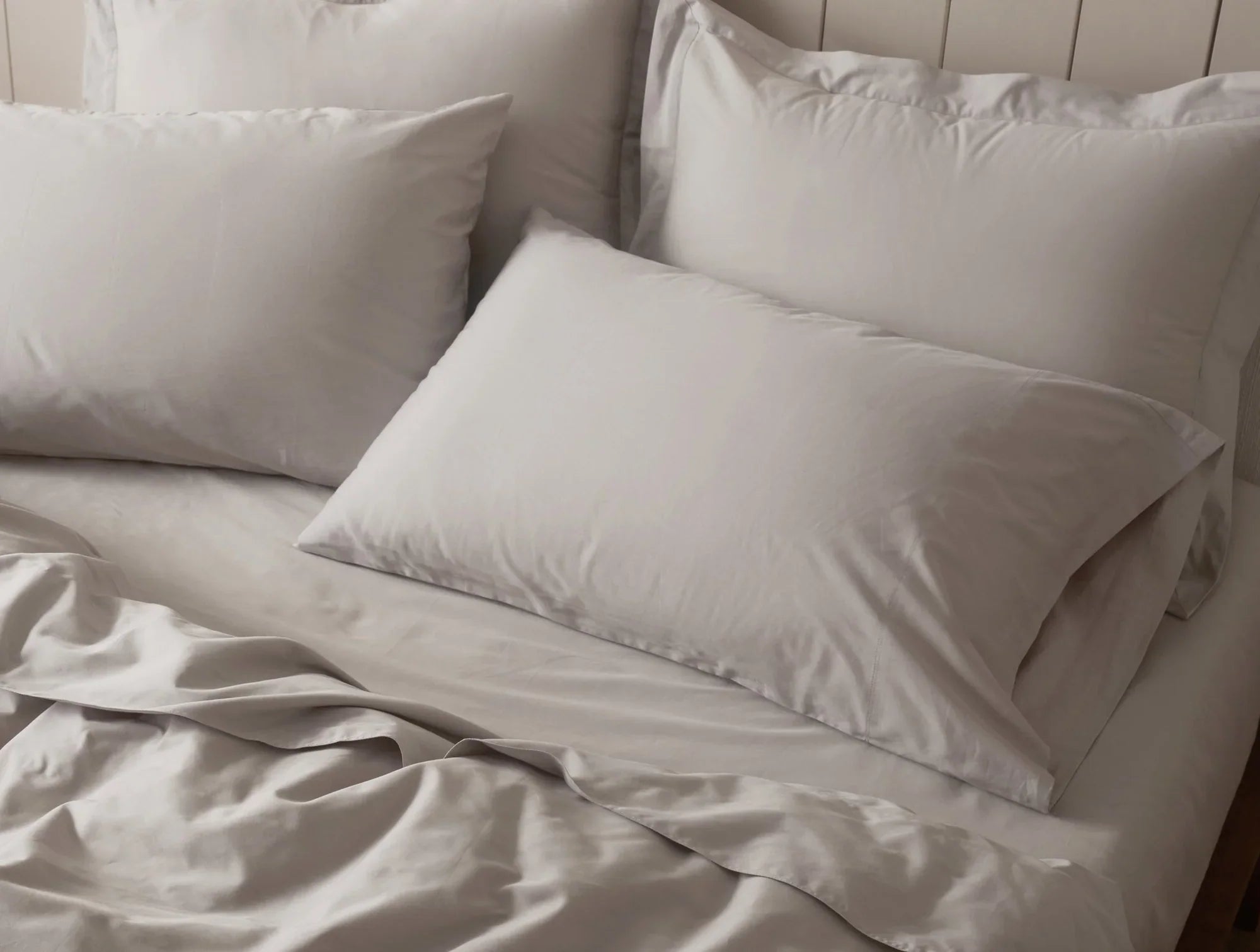 Premium Organic Cotton Sateen Duvet Cover Set - Soft Cloud-Like Comfort for Bedroom - Queen/King Size - Breathable Luxury Bedding for All Seasons