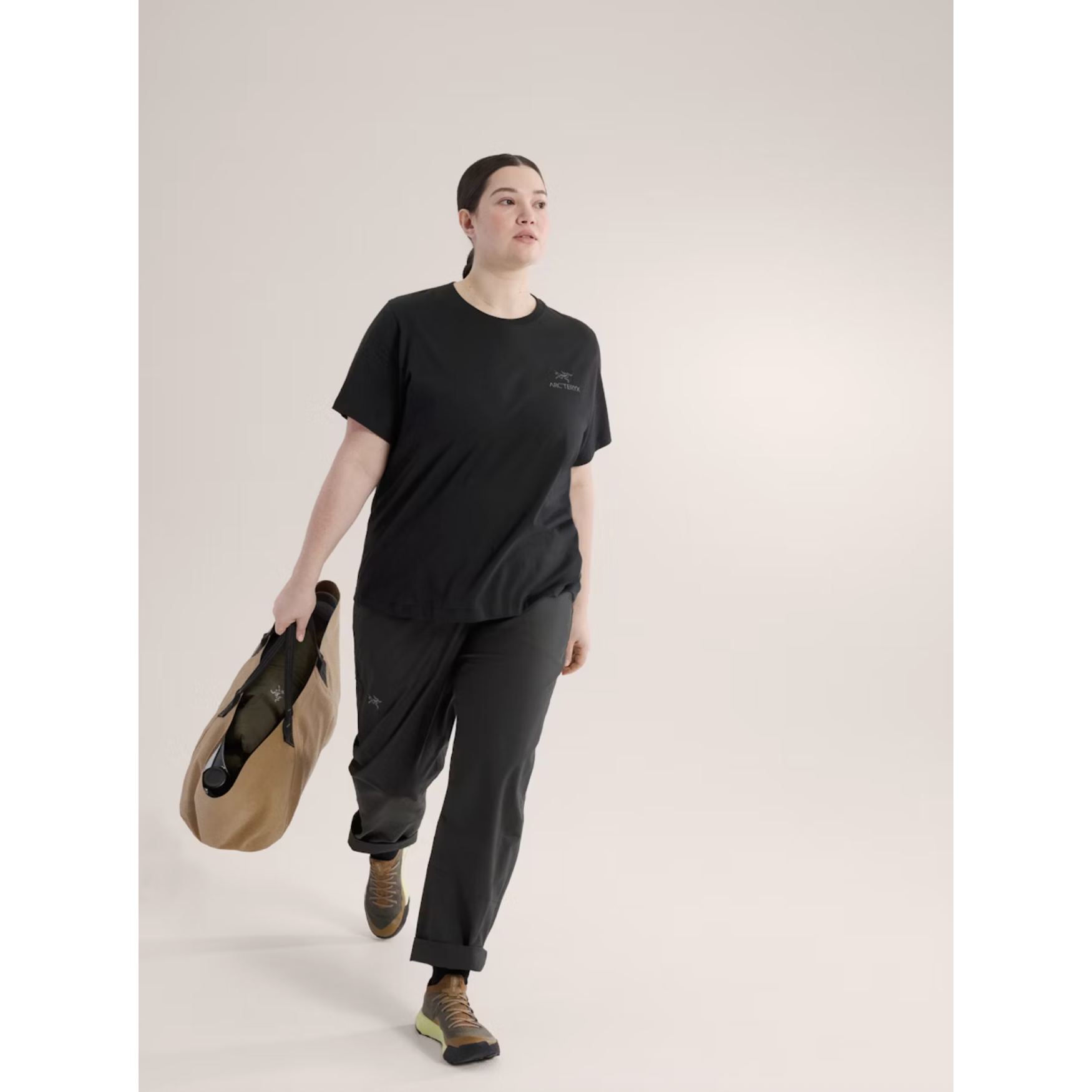 Arctery'x Women's Kragg SL Cotton Emblem Short Sleeve Crew Shirt - Comfortable Casual Top for Hiking, Travel & Outdoor Adventures