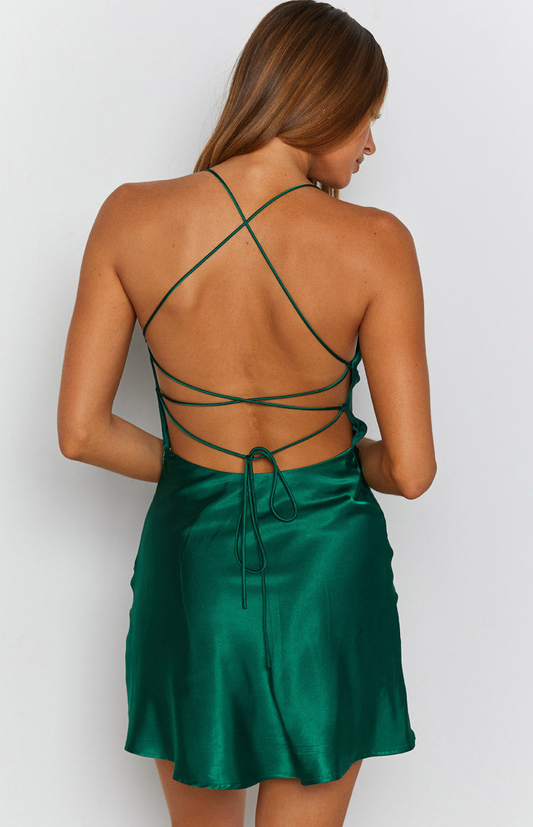 Elegant Emerald Green Party Dress for Women - Perfect for Evening Events, Prom, and Special Occasions