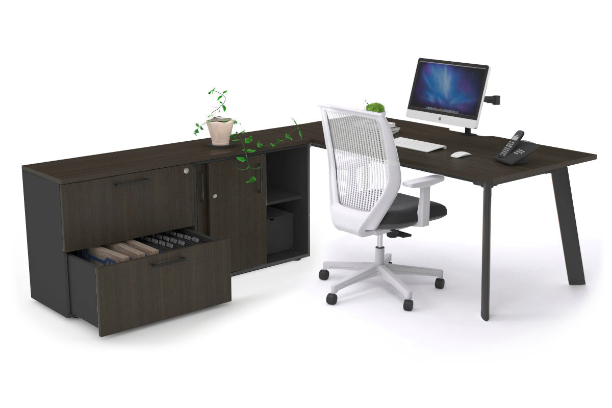Switch Executive Setting With Uniform Spine Black Frame [1600L x 800W with Cable Scallop] - Premium Office Desk for Modern Workspaces