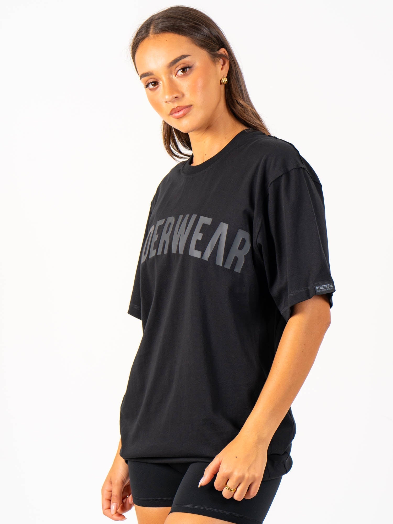 Force Oversized T-Shirt for Men & Women - Black | Comfortable Streetwear & Casual Wear for Everyday Outfits