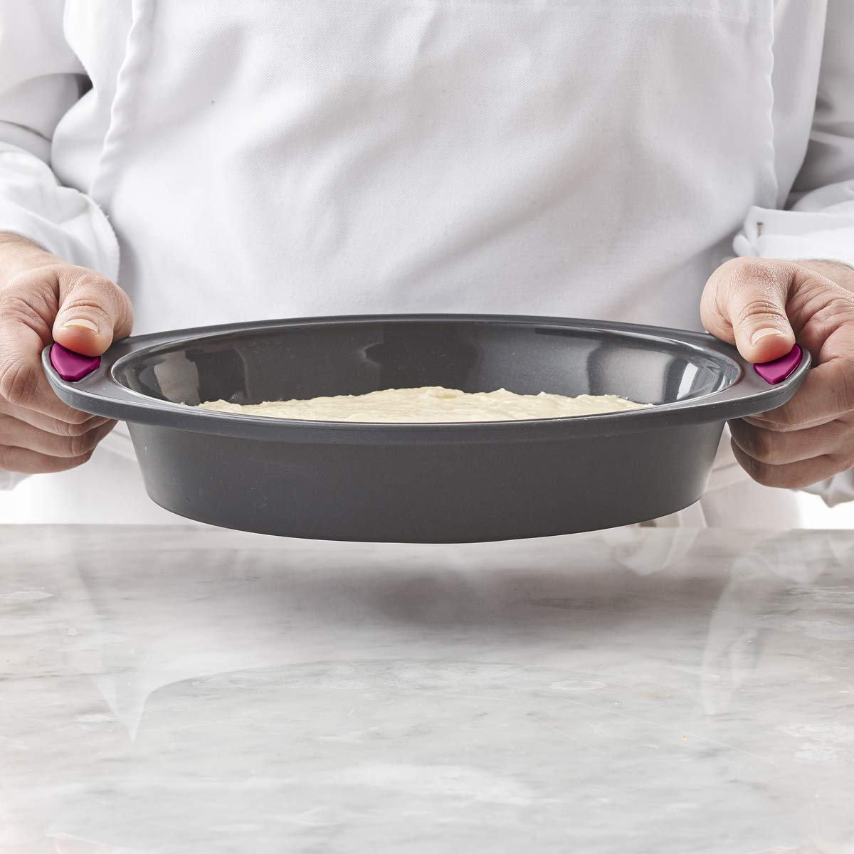 Trudeau 9-Inch Round Silicone Cake Pan - Fuchsia Non-Stick Baking Mold for Cakes, Cupcakes & Desserts - Perfect for Home Baking, Parties & Holiday Treats