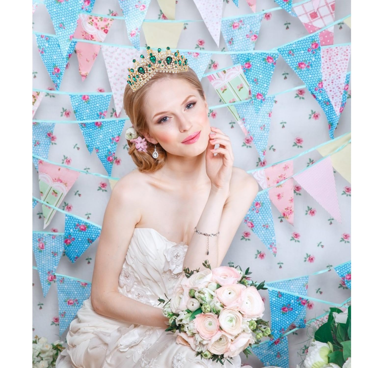 Gold Birthday Crowns & Tiaras for Women - Elegant Princess Queen Crown & Sash Set - Birthday Party Accessories & Favors - Perfect for Bachelorette Parties, Birthday Celebrations & Special Events