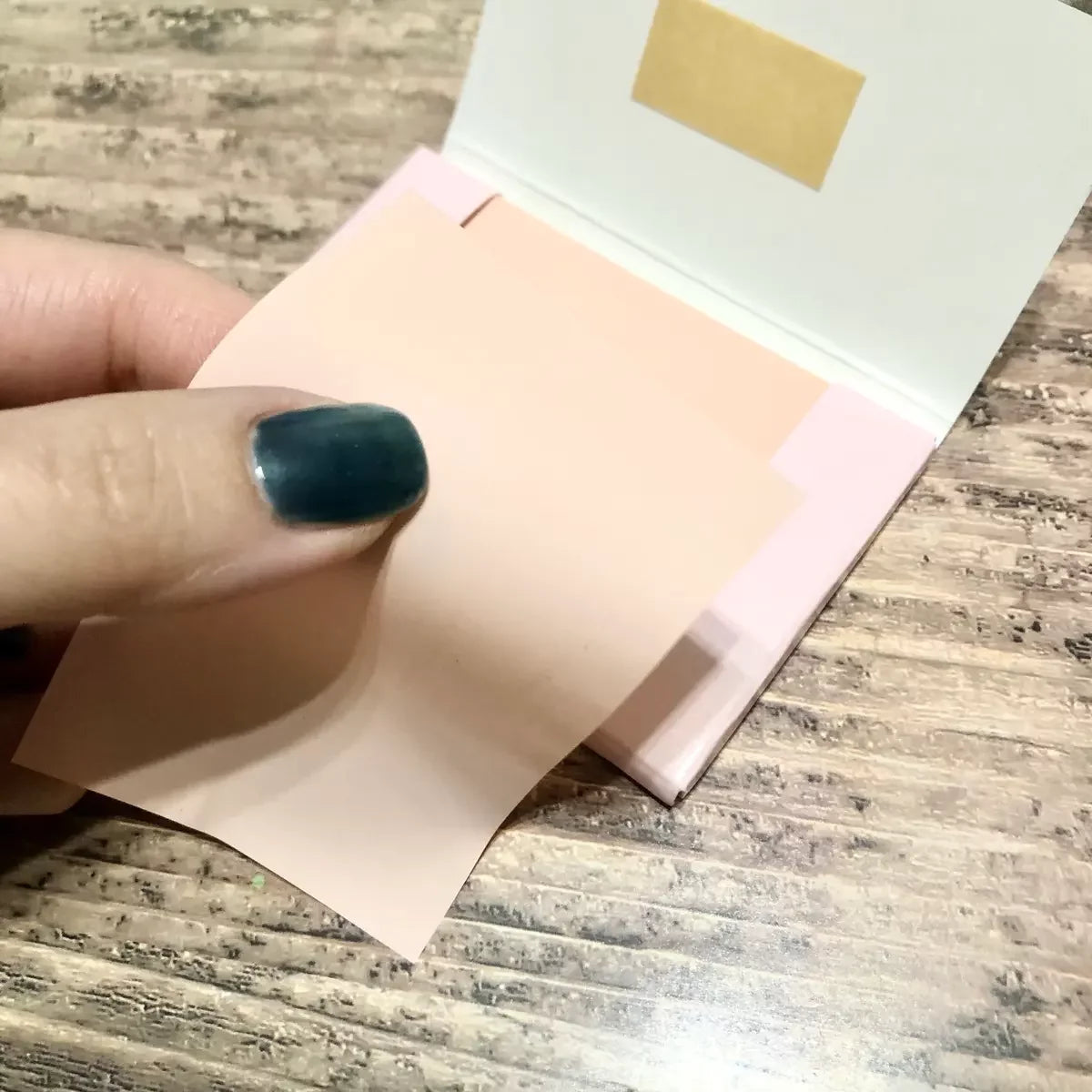 Gatsby Oil Clear Absorbing Sheet Blotting Paper Film - 75 Sheets for Oily Skin & Shine Control - Perfect for On-the-Go Makeup Touch Ups & Travel Essentials
