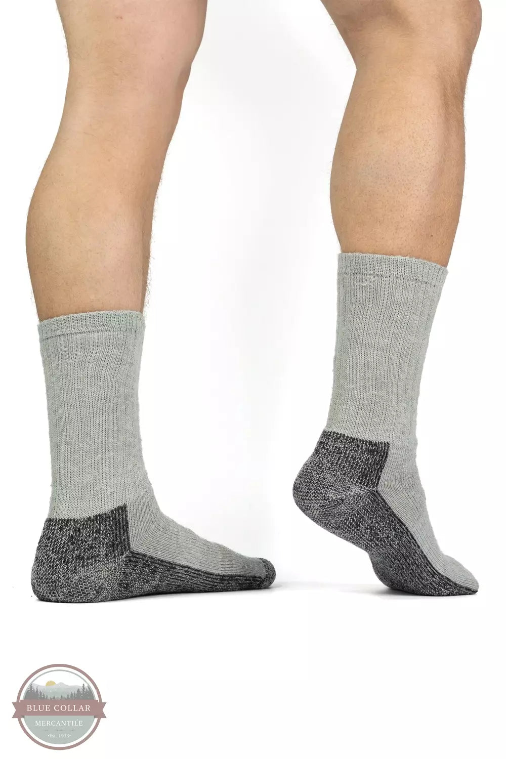 2097 07015 Trailhead Heavyweight Crew Hiking Socks for Men & Women - Moisture-Wicking, Cushioned Support for Outdoor Adventures, Backpacking & Cold Weather Hiking