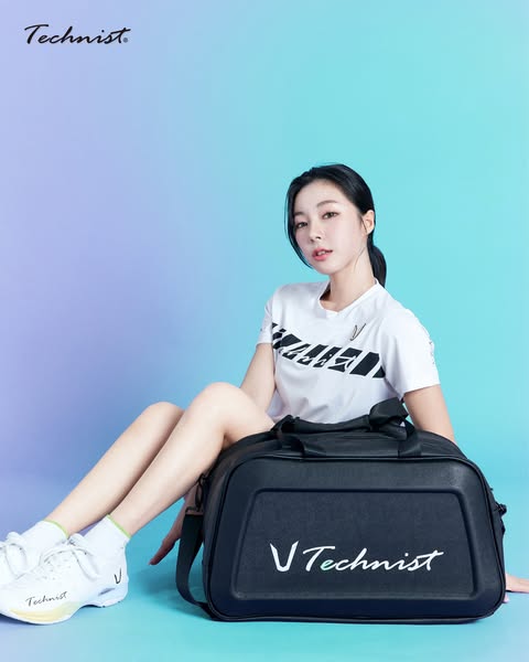 Technist TB S29 Boston Tennis Racket Bag [Black] - Durable Sports Equipment for Tennis Players & Enthusiasts