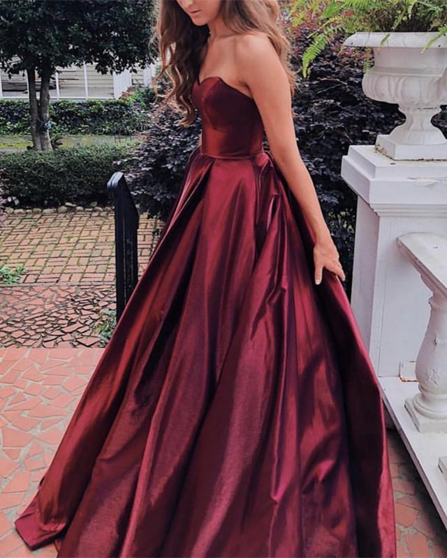 Elegant Sweetheart Corset Ball Gown Prom Dress for Women - Perfect for Homecoming, Evening Parties & Formal Events