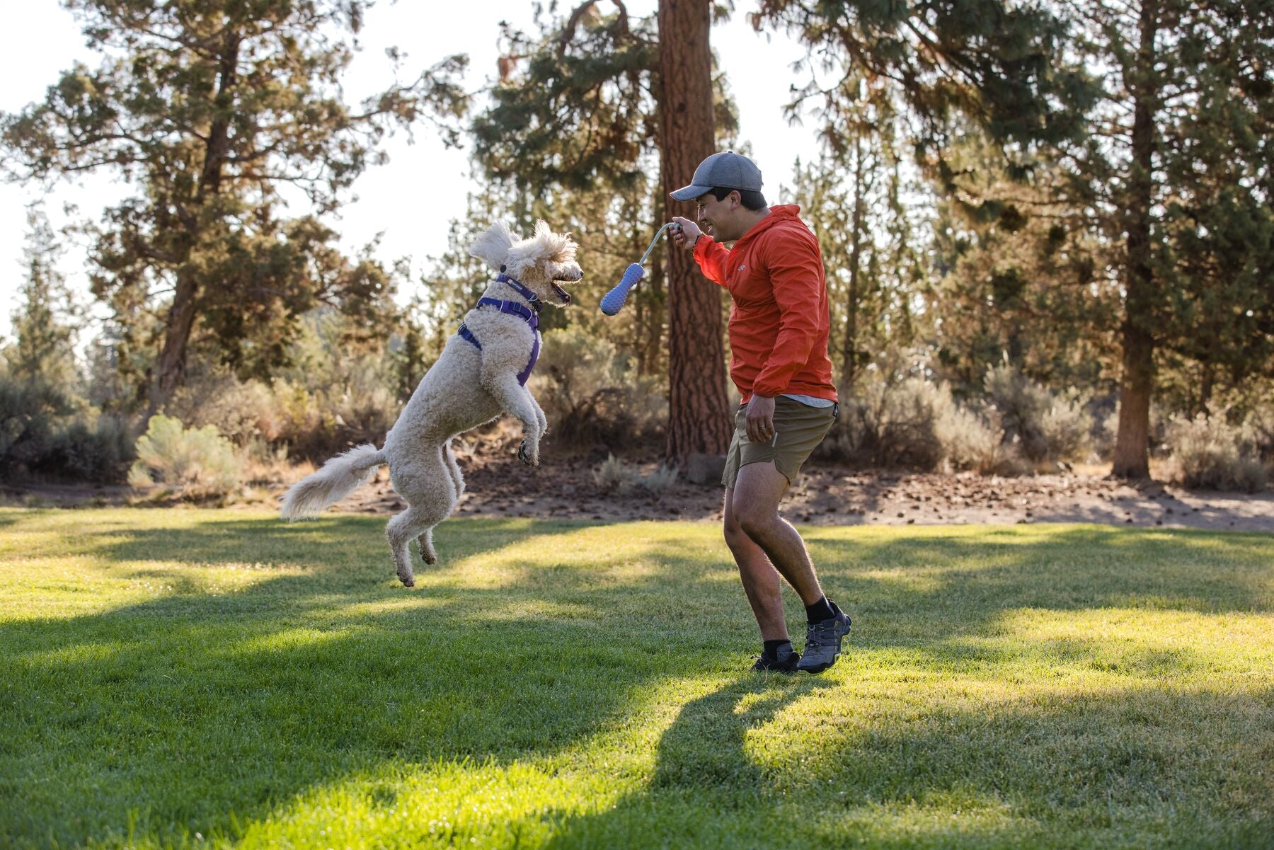 Ruffwear® Gourdo® Mint Green Rubber Dog Toy with Rope - Durable Chew Toy for Aggressive Chewers, Interactive Play & Outdoor Fetch Games