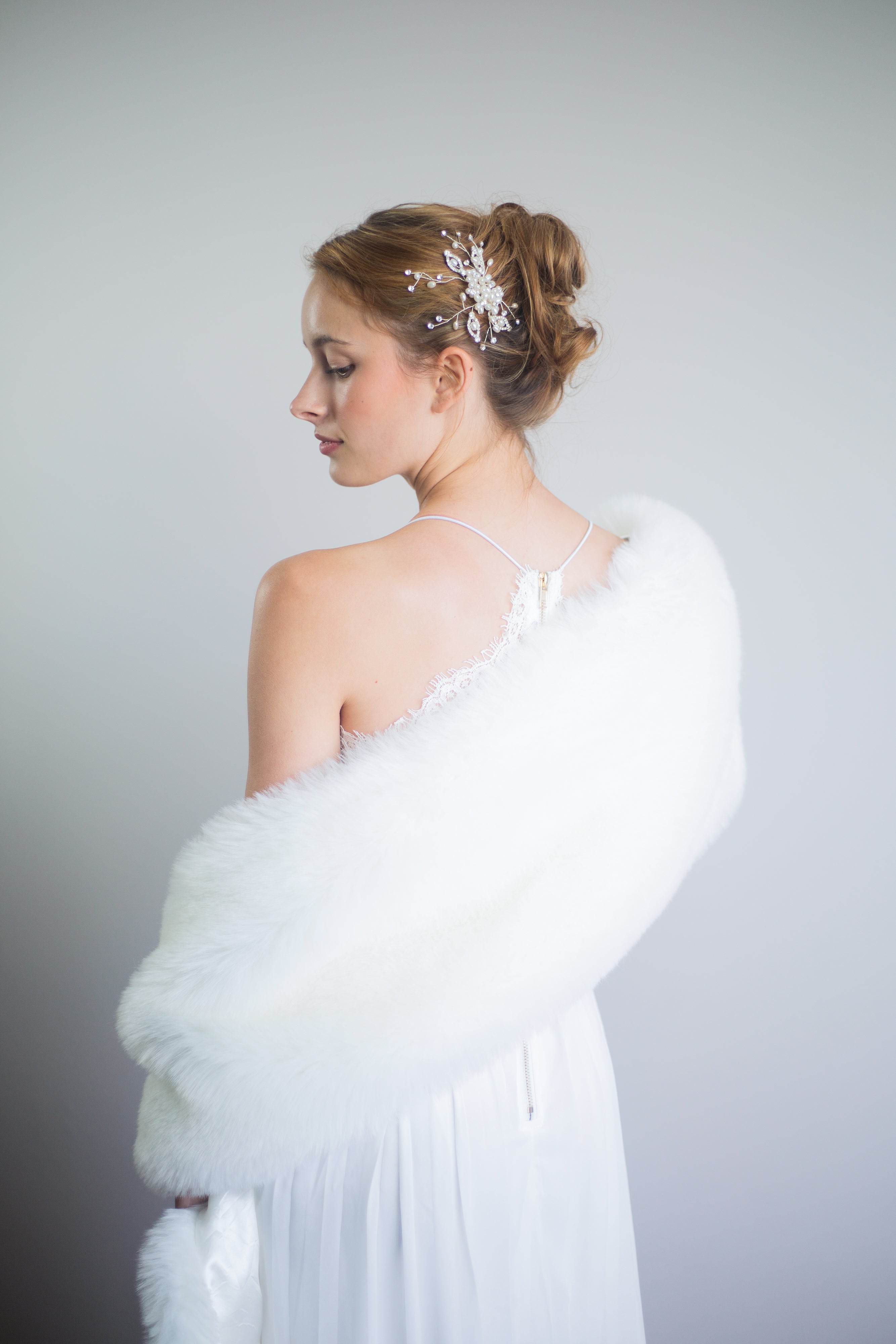 Ivory White Fur Shawl - Soft & Luxurious Winter Wrap (Lilian Wht01) | Perfect for Weddings, Parties & Cold Weather Fashion
