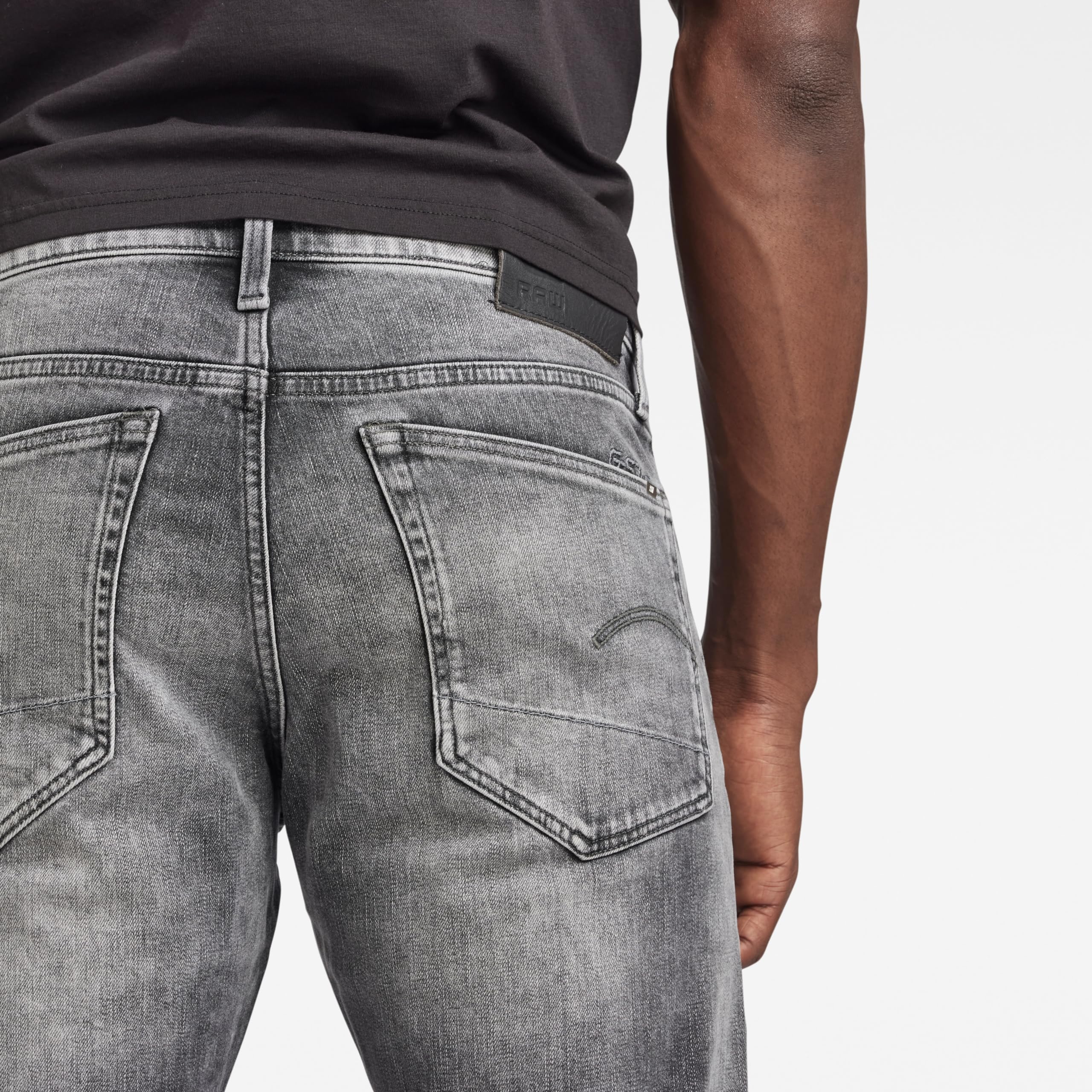 G-STAR Men's 3301 Straight Tapered Fit Jeans | Premium Denim Pants for Casual Wear & Everyday Style | Perfect for Work, Dating & Weekend Outfits