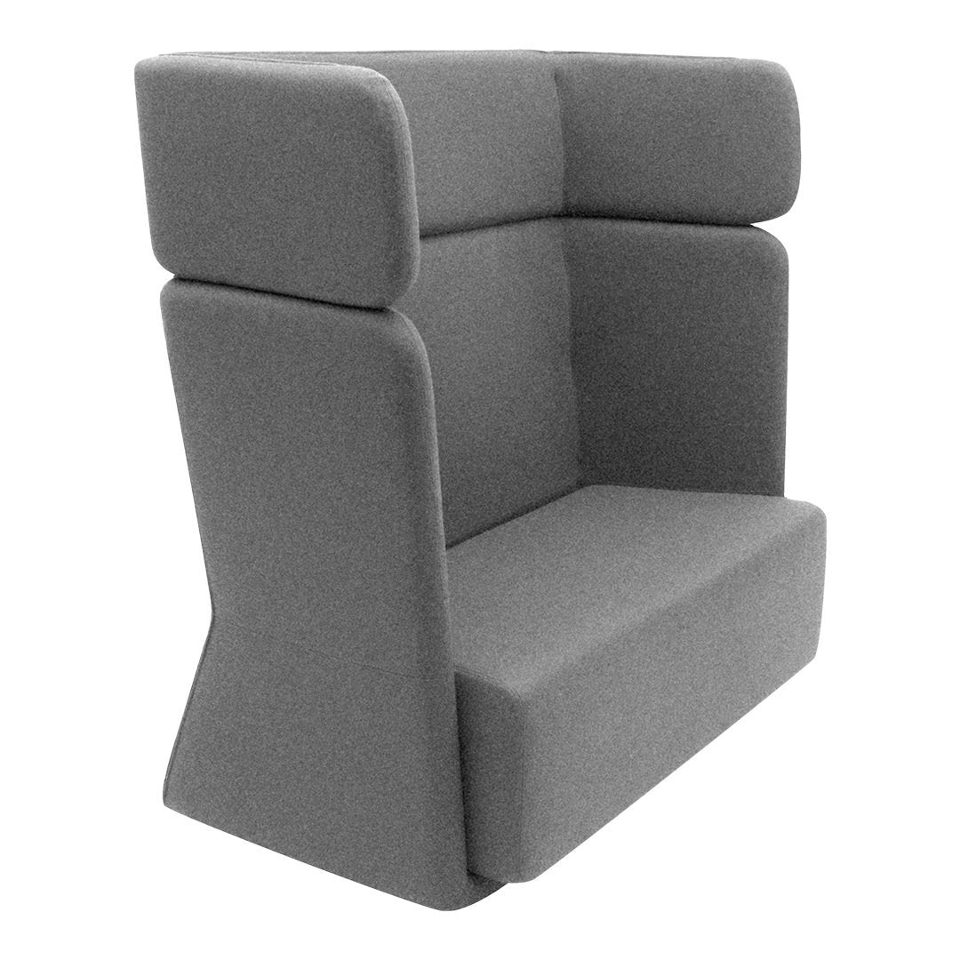 Comfortable Wicker Basket Sofa Chair - Cozy Indoor/Outdoor Rattan Lounge Seating for Living Room, Patio, or Garden Relaxation