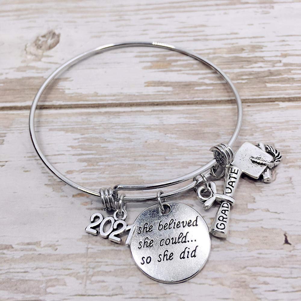 2021 Graduation Bracelet - Personalized Lettering Friendship Bangle Gift for Students | Adjustable One Size | Perfect for Graduation Ceremonies, Parties & Special Occasions