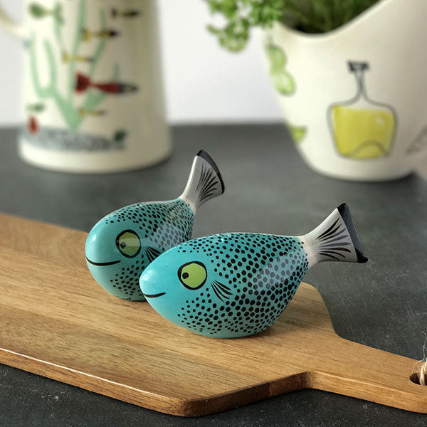 Premium Teal Blue Fish Salt and Pepper Shakers Set of 4 - Elegant Kitchen Tableware for Dining, Home Decor, and Gift Giving