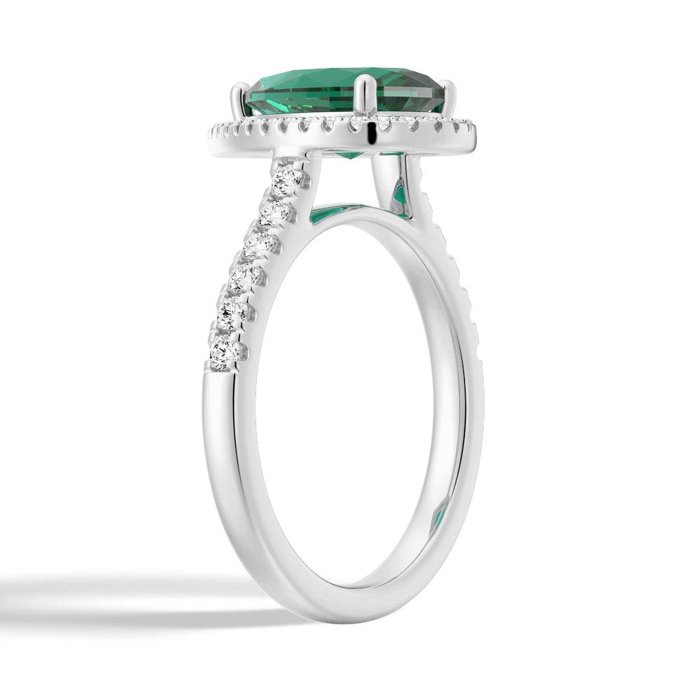 1.5 CT Pear Shaped Emerald Engagement Ring with White Sapphire Halo Accents - Vintage Style Wedding Band for Women, Perfect for Proposals, Anniversaries & Special Occasions