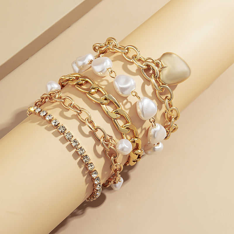 Vintage Baroque Pearl Bracelet - Unique Shaped Imitation Pearls for Women, Elegant Jewelry Gift for Parties, Weddings & Special Occasions
