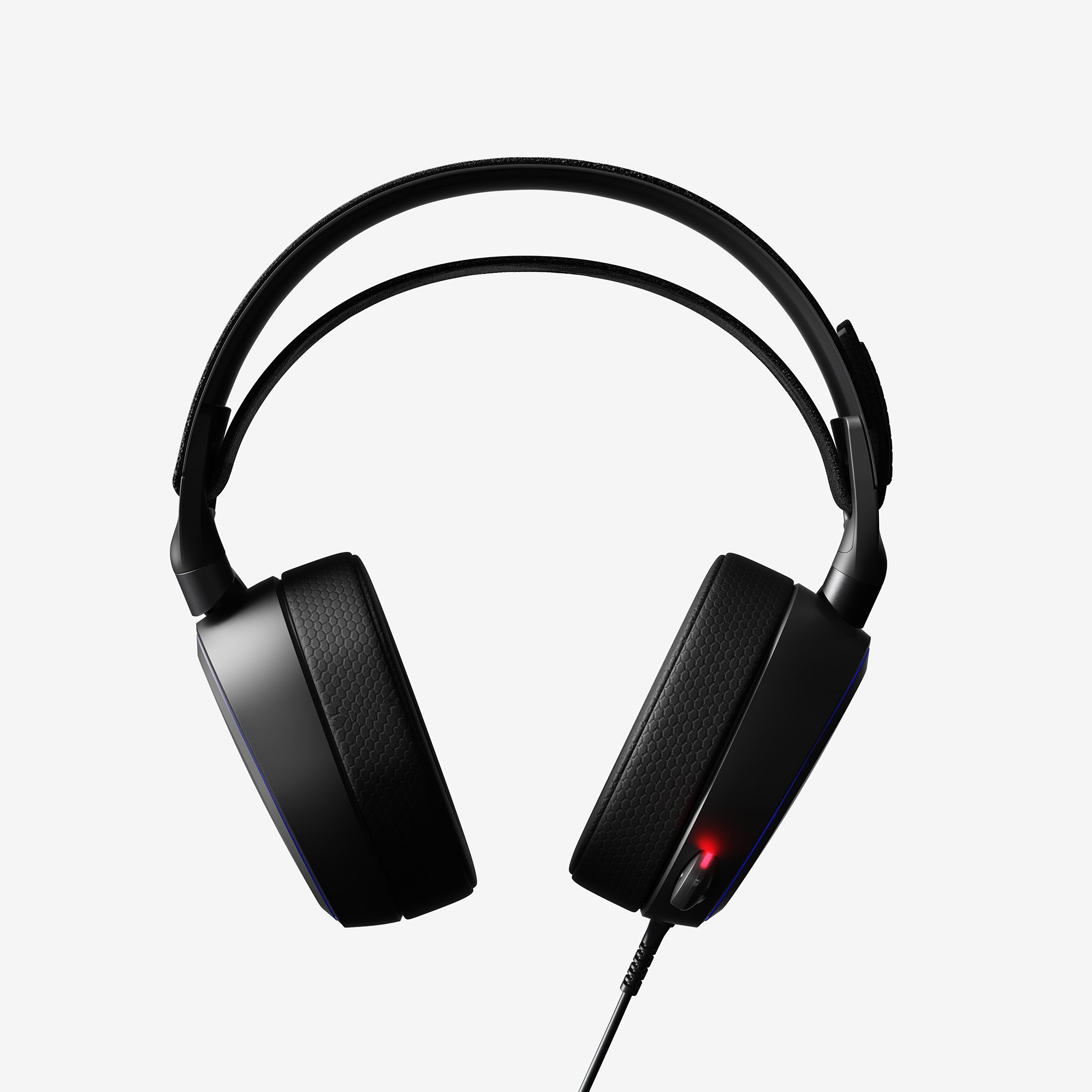 SteelSeries Arctis Pro + GameDAC Wired Gaming Headset with Hi-Res Audio - Dedicated DAC & Amp for PS5, PS4, PC - Black - Perfect for Competitive Gaming & Immersive Audio Experience