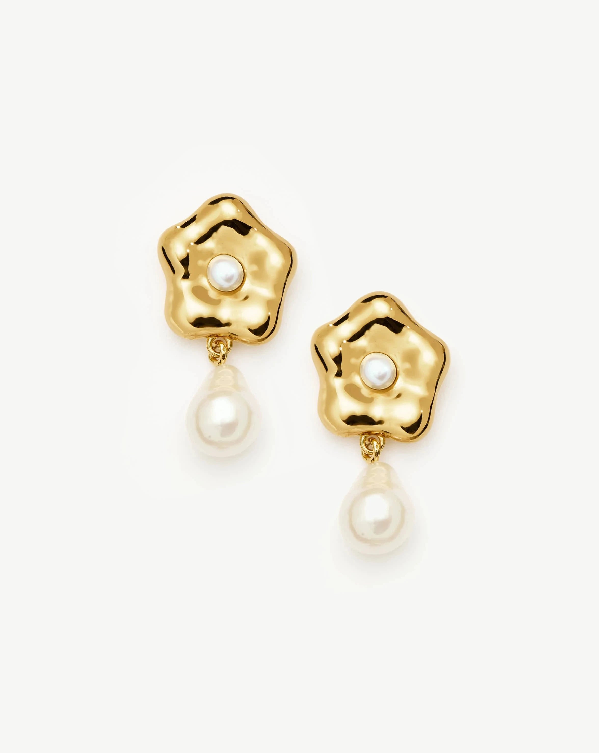 Eny Puffy Daisy Pearl Drop Earrings - 18k Gold Plated Dangle Earrings with Freshwater Pearls | Elegant Jewelry for Women, Perfect for Weddings, Parties & Daily Wear
