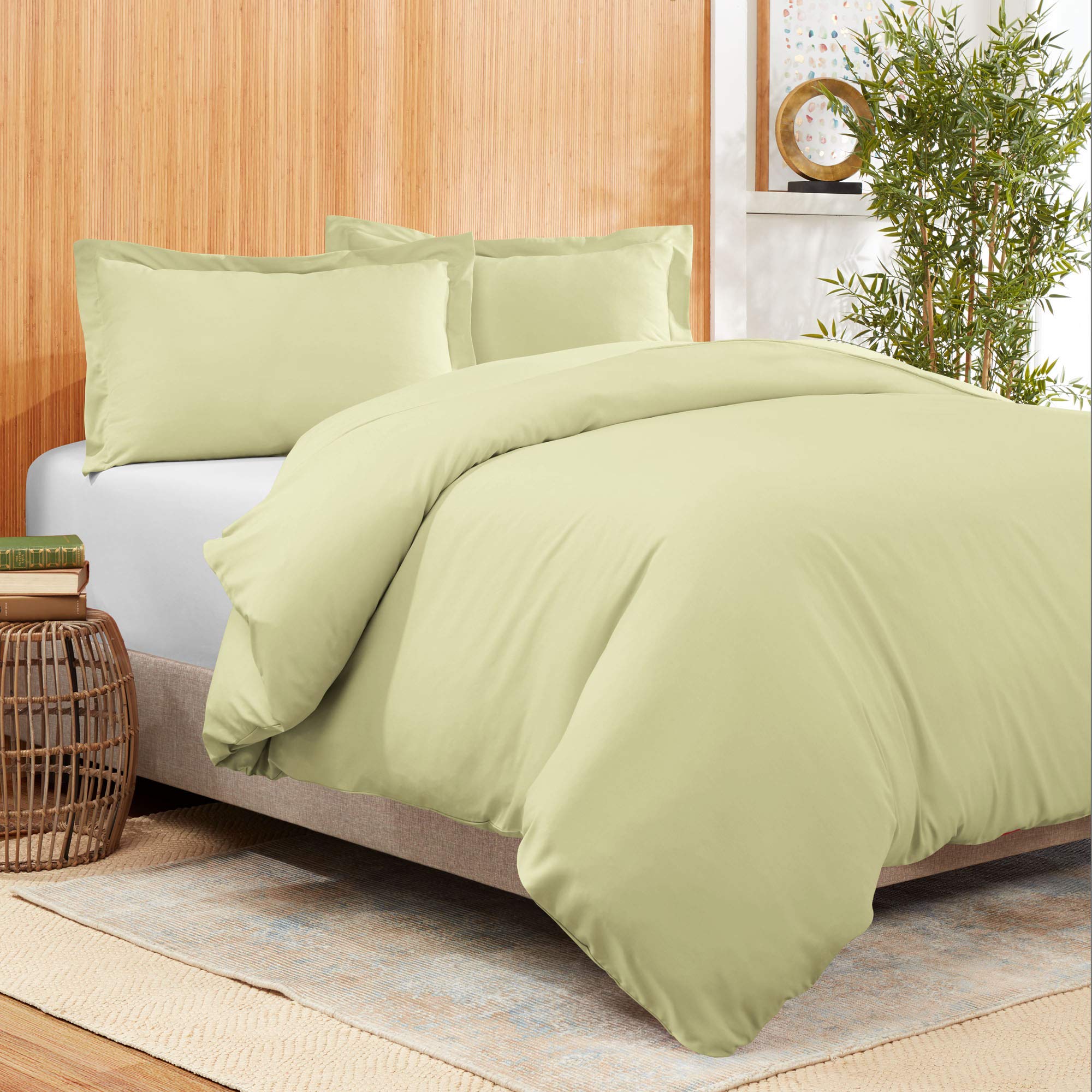 Empyrean Bamboo Blend 2-Piece Duvet Cover Set - Soft Cooling Hotel Luxury Bedding - Twin Size Sage Green - Perfect for Hot Sleepers & Allergy Relief - Wrinkle Free Easy Care Microfiber Blend - Ideal for Guest Rooms & Master Bedrooms