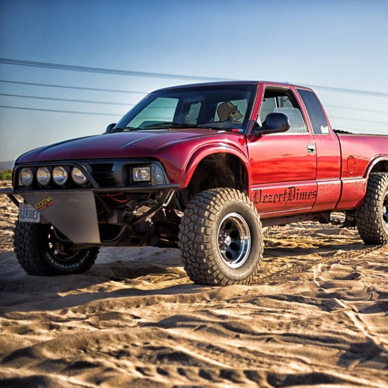 1994-2005 Chevrolet S10 Fiberglass Fenders - Durable Replacement Body Panels for Off-Roading & Custom Truck Builds
