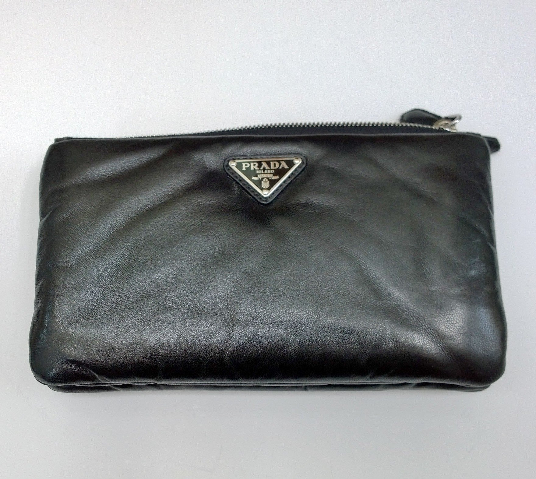 Prada Black Soft Leather Padded Partitioned Clutch Pouch - Luxury Women's Handbag for Evening Parties & Special Occasions