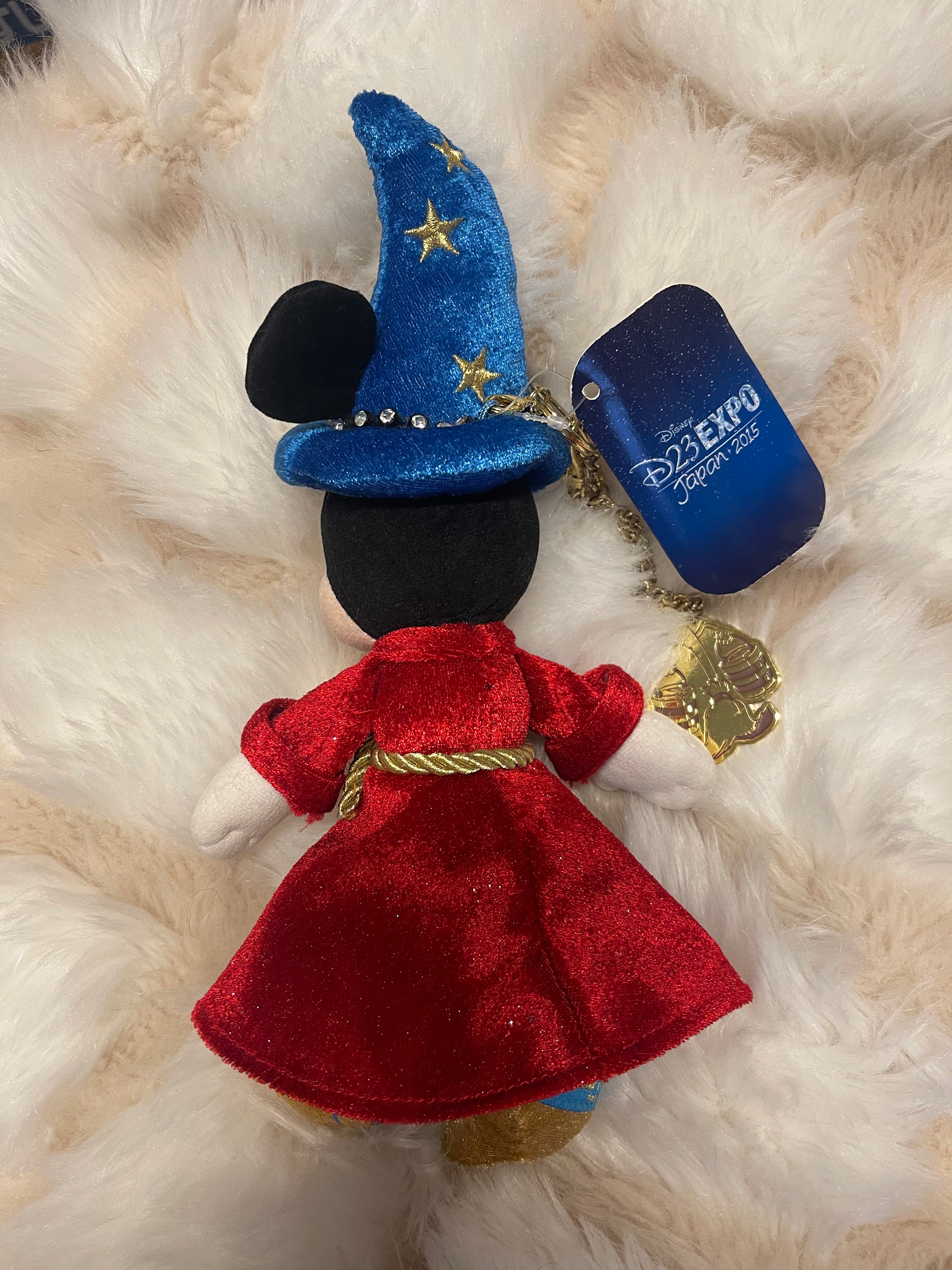 Sorcerer Mickey Keychain Badge - Exclusive D23 Expo Japan 2015 Collectible - Perfect for Disney Fans, Keychains & Backpacks