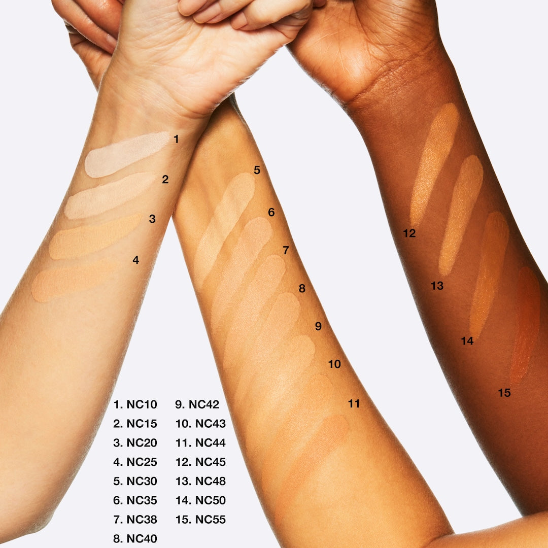 NC30 Studio Fix 24 Hour Smooth Wear Concealer - Full Coverage, Long Lasting, Oil Control - Perfect for Dark Circles, Blemishes & Under Eye Brightening (Makeup, Everyday Use, Photo Shoots)